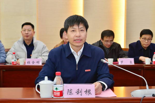 携手共建 法润校园