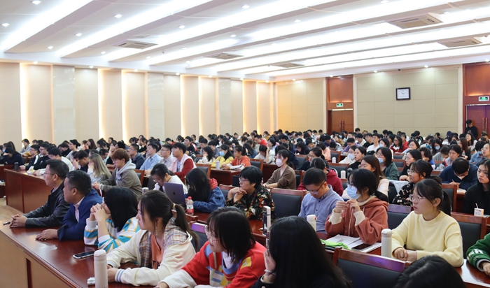 开讲啦！玄武法院走进南京农业大学开展“法庭进校园”活动