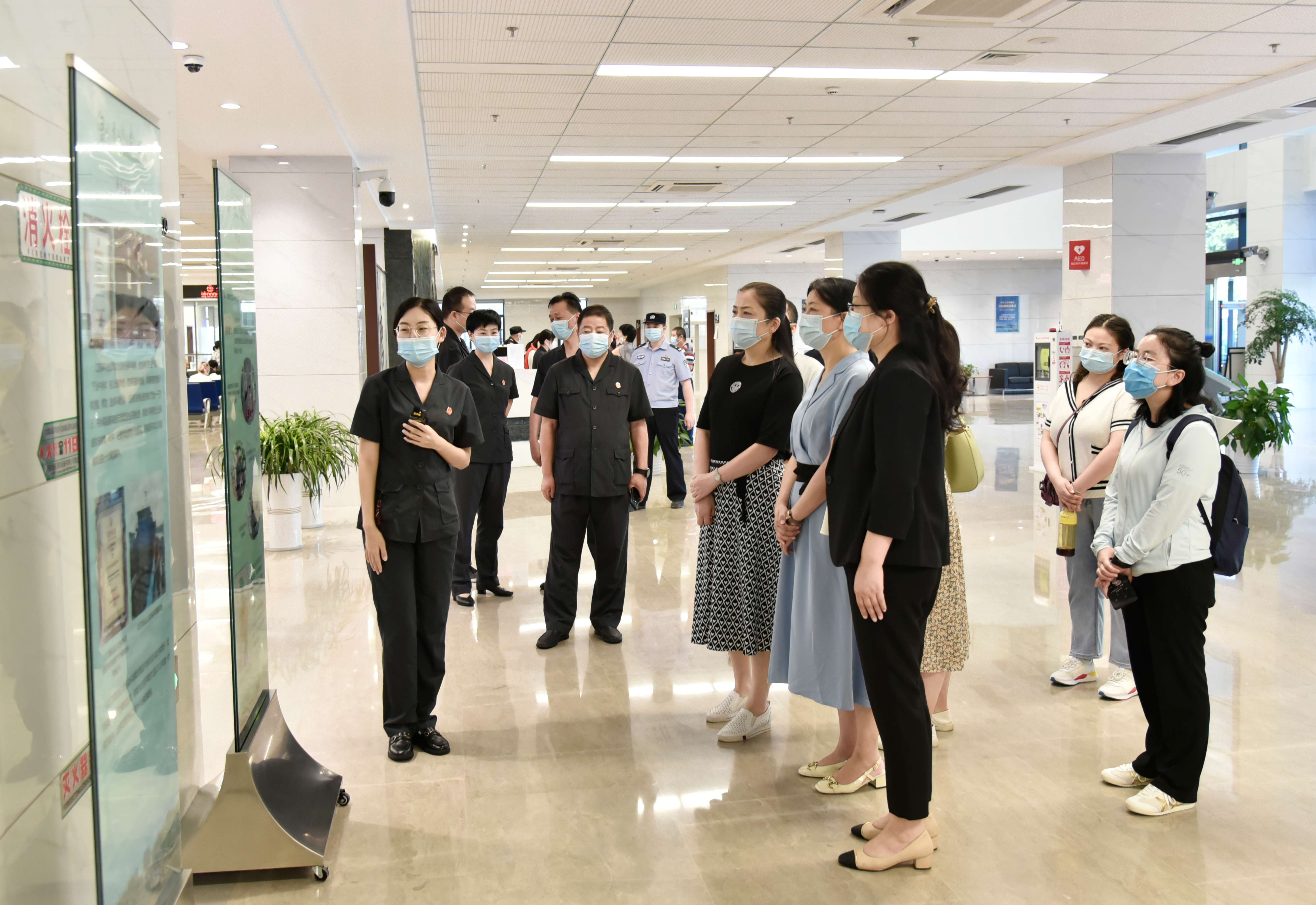 交流研讨拓视野 互学互鉴谋发展——贵州安顺法院到玄武法院参观调研