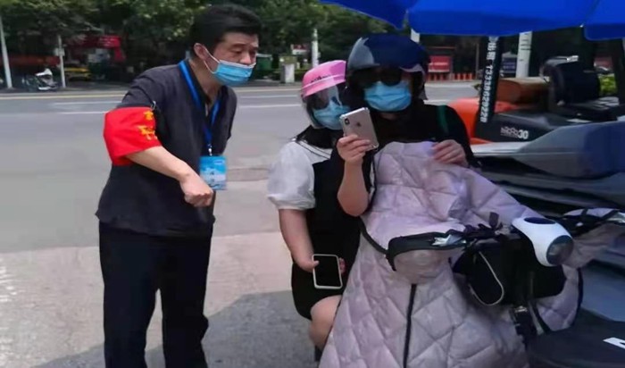 我为群众办实事 | 疫情下的坚持