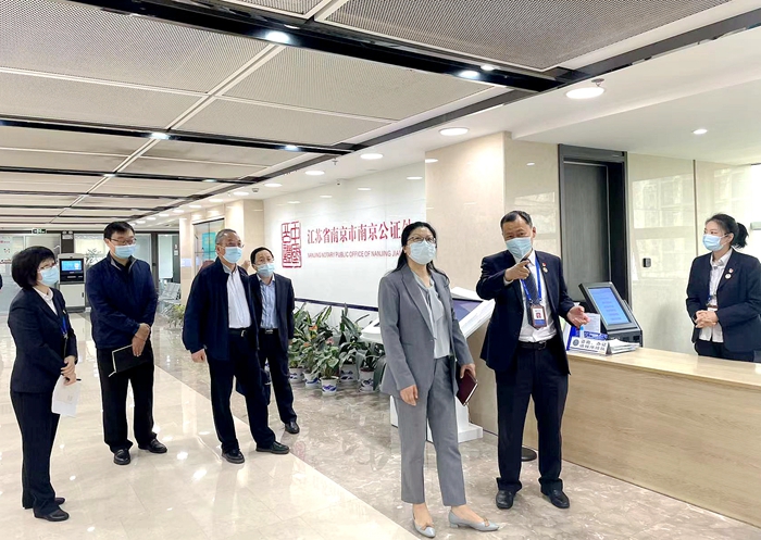 玄武法院与南京公证处共商深入推进公证参与司法辅助工作