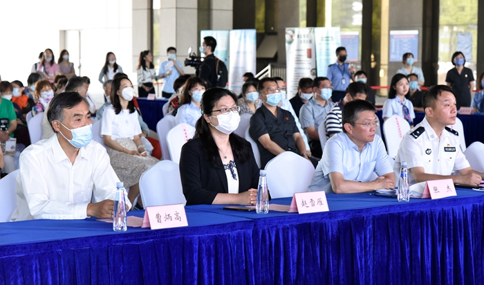 守好百姓“养老钱”——玄武法院开展防范“养老诈骗”系列宣传活动