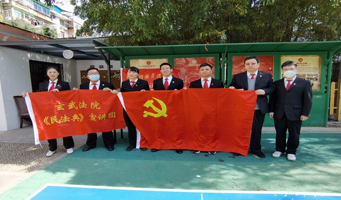 党政教育似春风 “进网入格”办实事