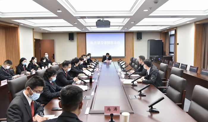 省法院政治部副主任曹也汝到玄武法院调研