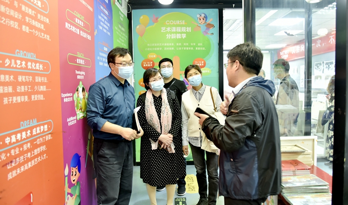 大走访 | 玄武法院走访涉“一老一小”企业