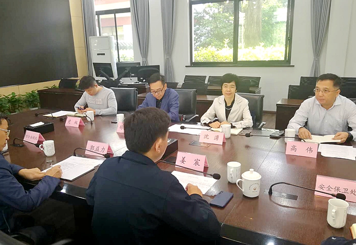 玄武法院与中山陵园管理局就生态环境修复等合作事项开展座谈会