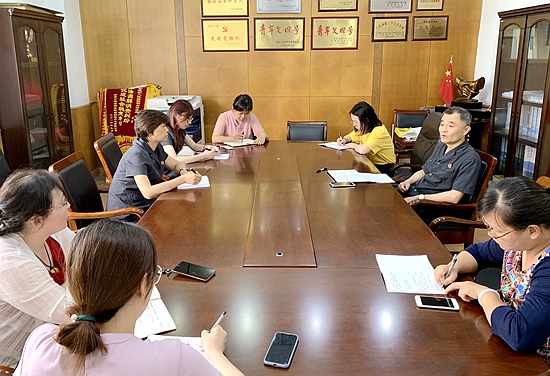 玄武法院锁金村法庭、执行局联合召开审执衔接法官会议