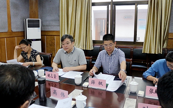 市法院姚志坚副院长一行到玄武区法院调研指导工作