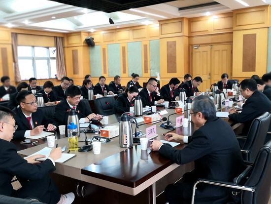 玄武法院召开全体法官会议部署推进当前重点工作