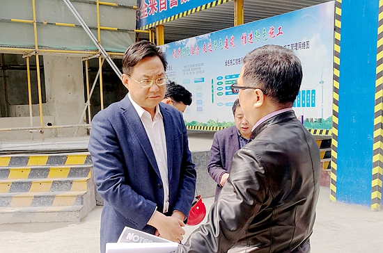 市法院副院长衡阳对玄武法院新审判大楼进行调研