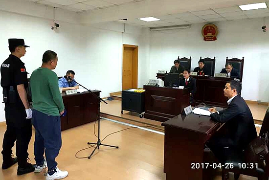 玄武法院审理一起销售假冒“飞利浦”剃须刀刑事案件