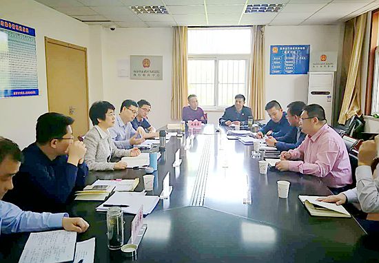 市法院史俊副院长一行到玄武法院督查指导执行和信访工作